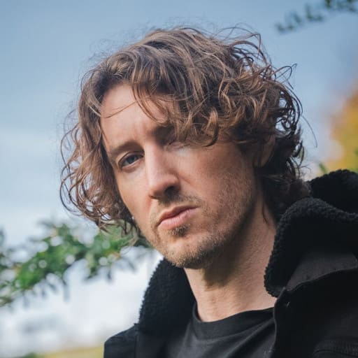 Dean Lewis